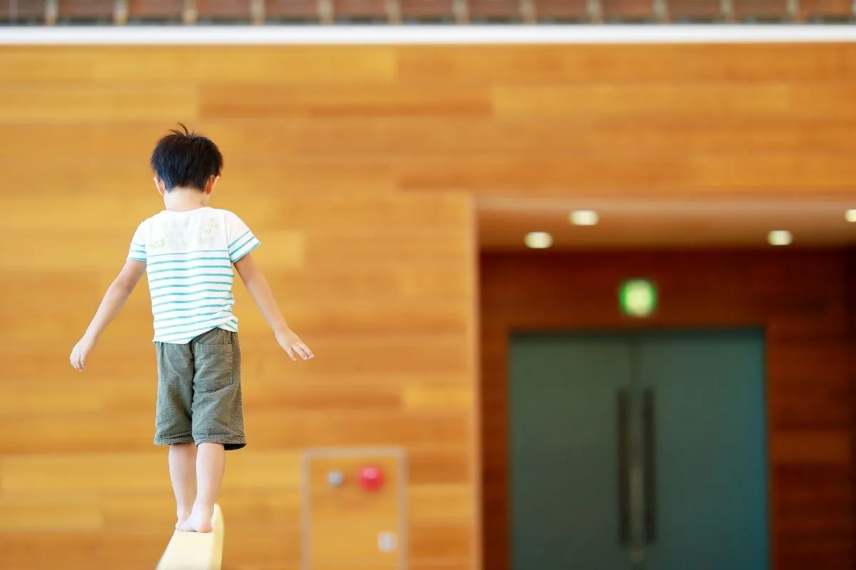 バク転も夢じゃない！下飯田駅付近で体操が上達する教室の選び方